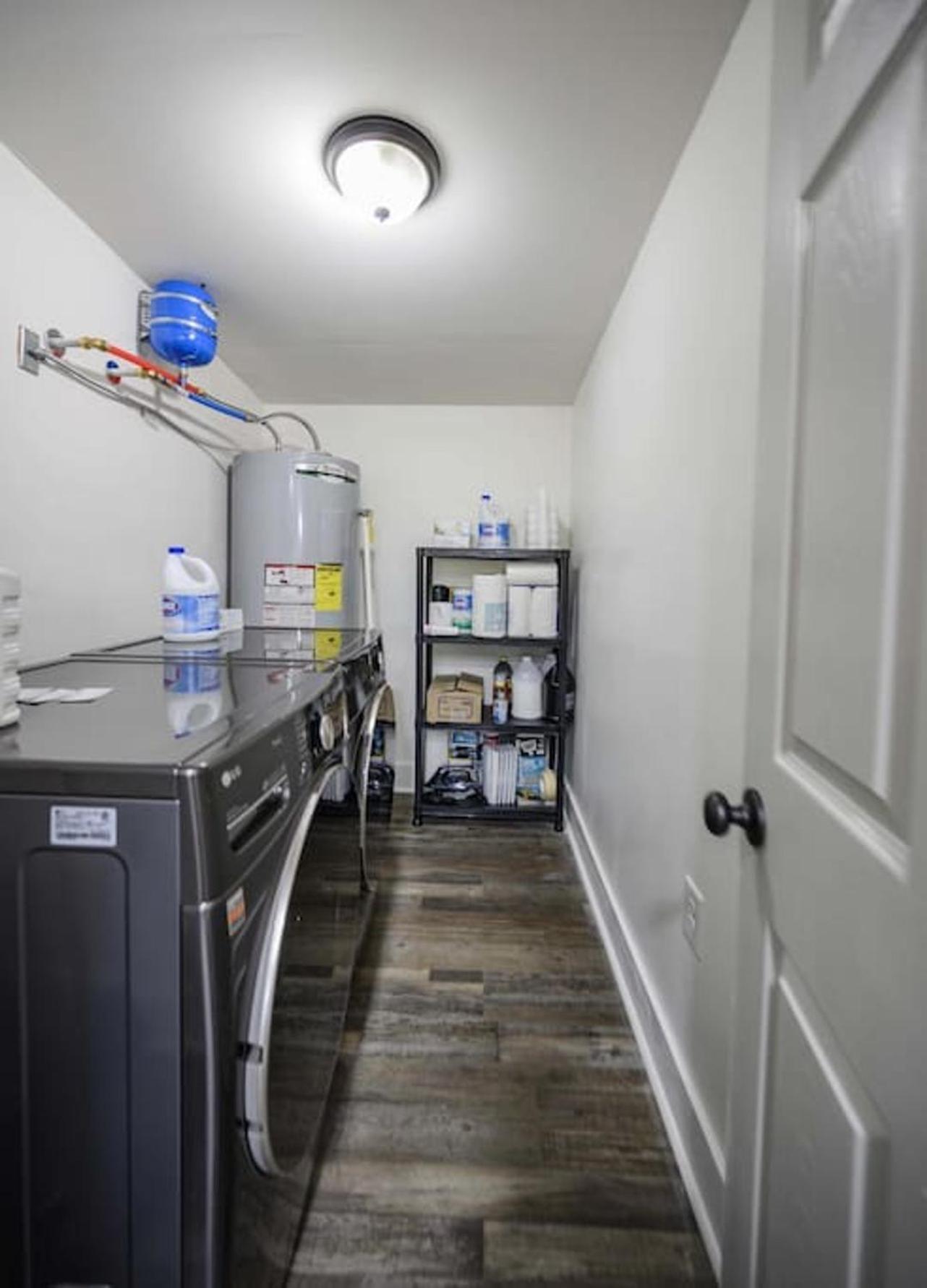 Gorgeous Renovated Home With Large & Private Lot Winchester Exterior photo